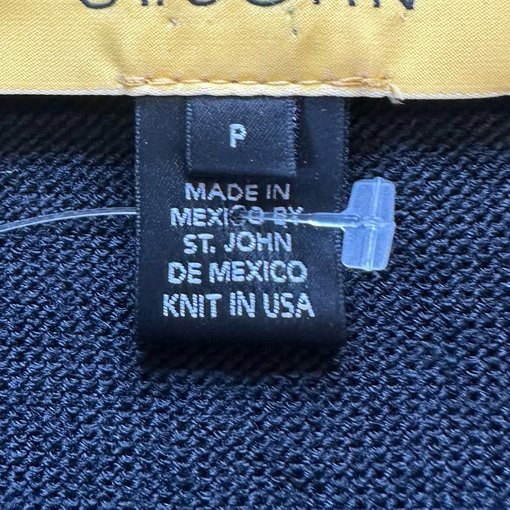 St. John Yellow Label Black Knit Sweater 3/4 Sleeve Sz P or 2 - Picture 4 of 10